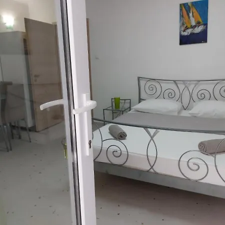 Apartment Ab Batala *