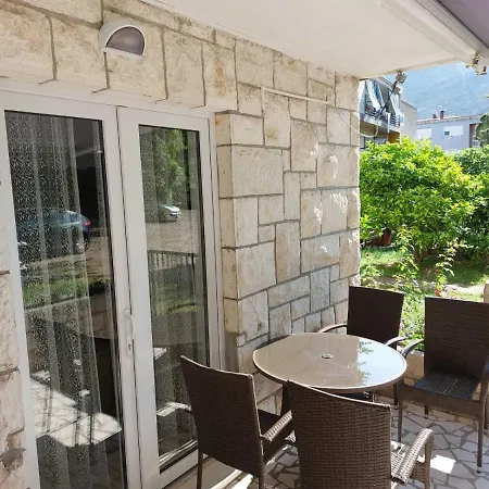 Apartment Ab Batala