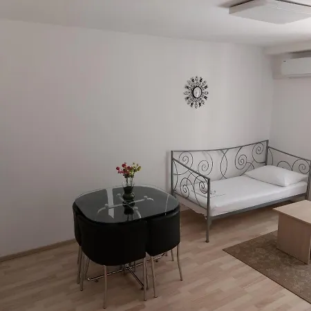 Ab Batala Apartmán *