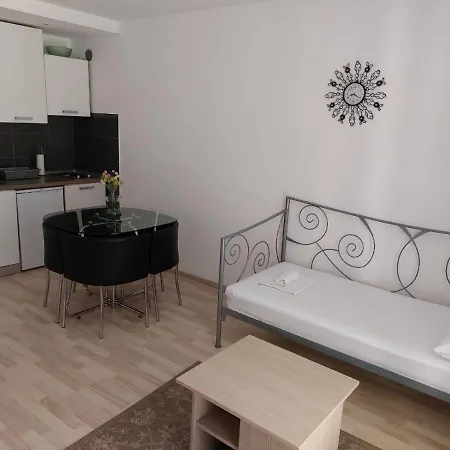 Apartment Ab Batala *